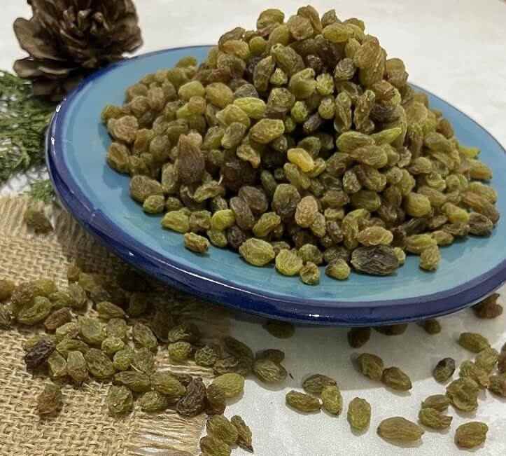 تصویر 1 از کشمش سایه خشک مناسب ترکیب با آجیل های متنوع